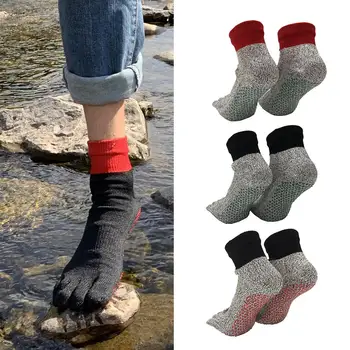 

Level 5 HPPE Anti-Cut Anti-Puncture Outdoor Hiking 5-Toe Protection Crew Socks Men Socks Sports For Five 5 Finger Toe Shoes new
