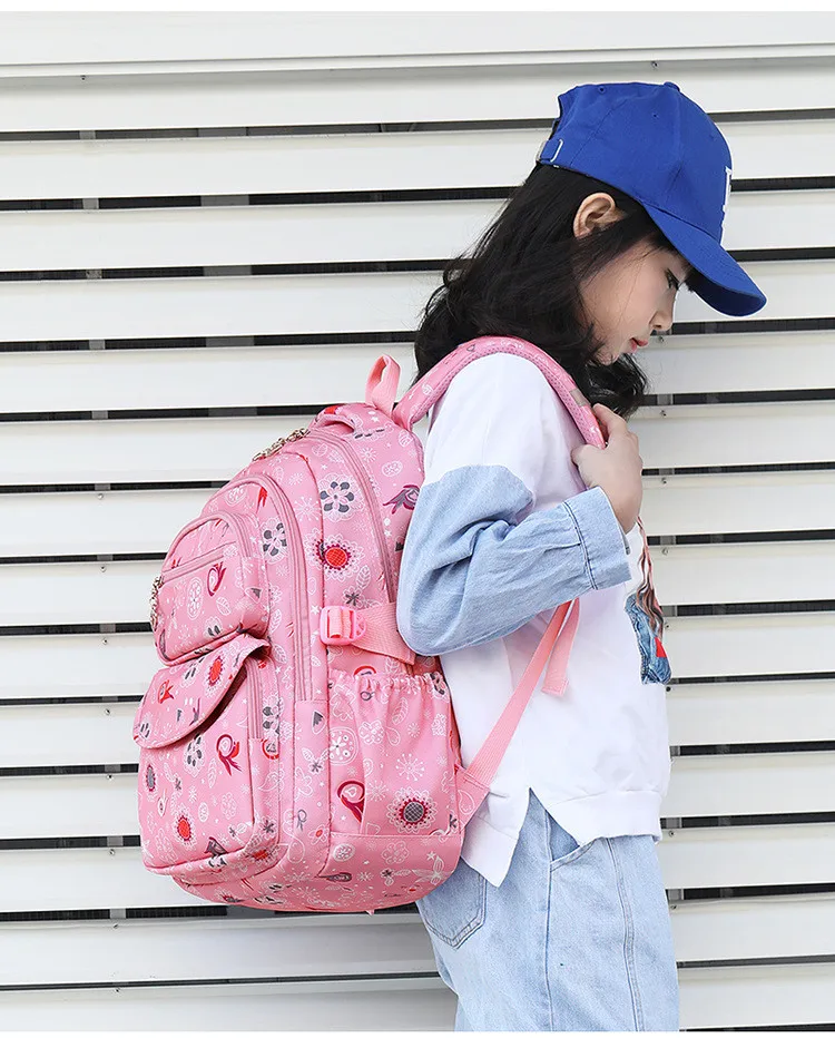 12675807630_1507954286