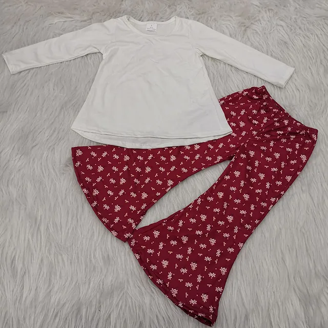 newborn top and bottom set