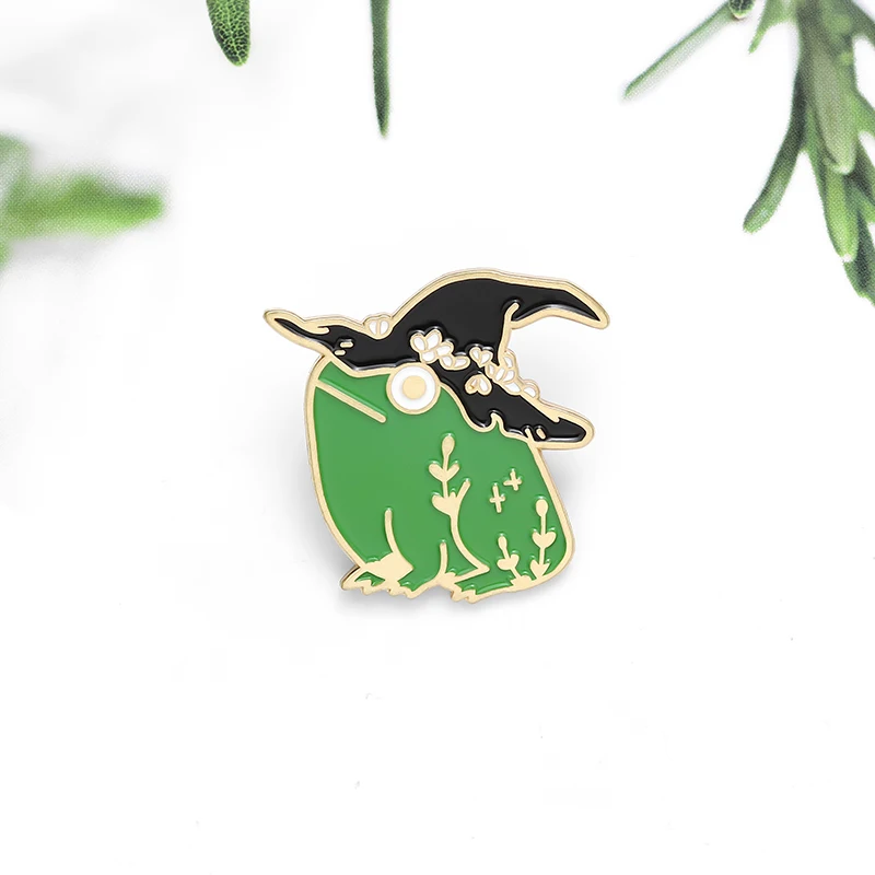 Magic hat small flowers Enamel needle Green cute cartoon frog Brooch clothes lapel backpack