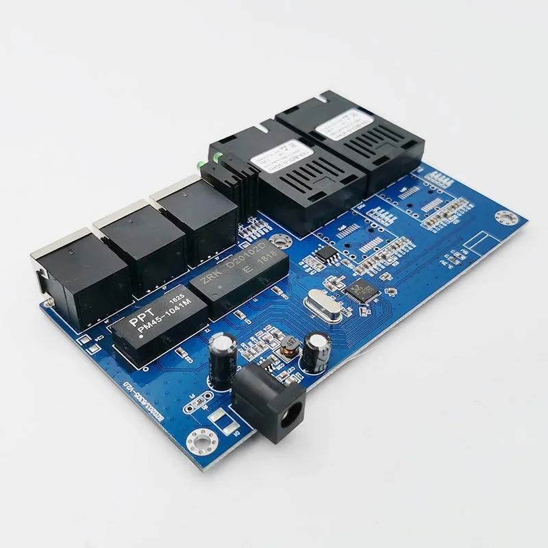 Оптический медиаконвертер Fast Ethernet одномодовый 3 RJ45 и 2 SC 10/100M порт PCBA|Коробки