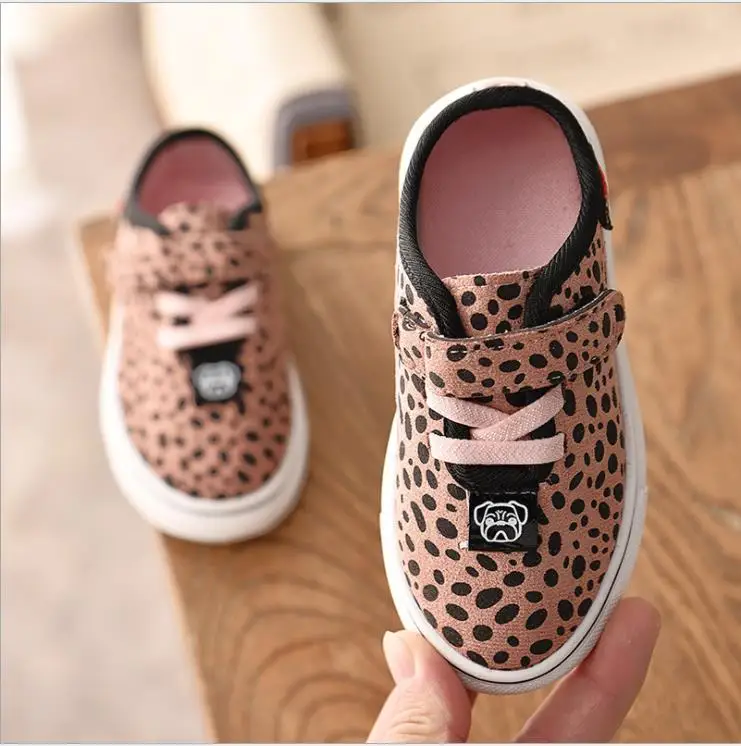 Детская спортивная обувь Chaussure Enfant; обувь для мальчиков и девочек; Новинка; сезон осень-весна; леопардовые детские кроссовки; дышащие детские кроссовки на плоской подошве