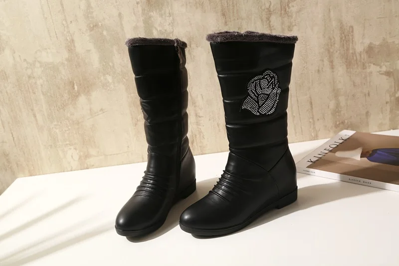 classic crystal flowers winter snow boots women ankle boots warm plush shoes quality flat round toe platform outdoor shoes woman