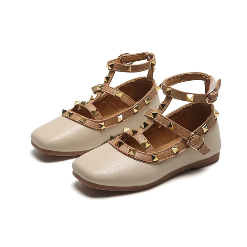 

2020 New Girls Sandals Kids Leather Shoes Children Rivets Leisure Sneakers Girls Princess Dance Shoes Princess Performance Shoes