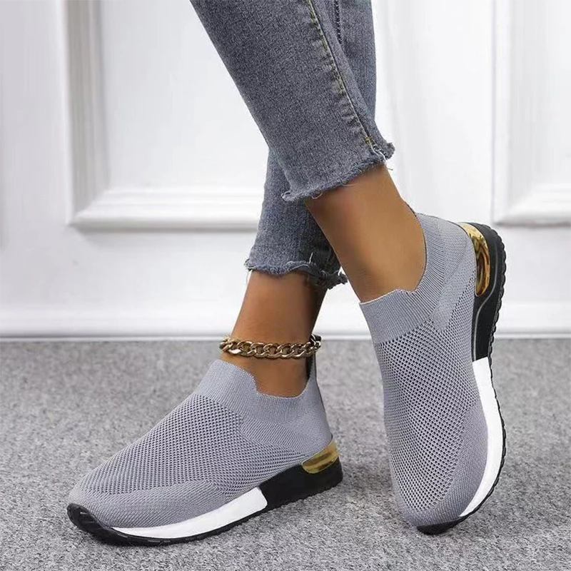 2021 Autumn Sneakers Women Platform Vulcanized Shoes Ladies Solid Color Slip-On Sneakers Female Casual Sport Shoes Plus Size 43 