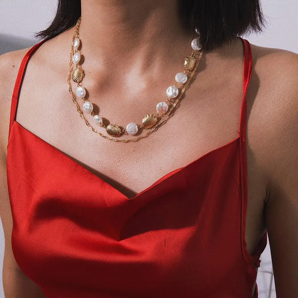 

KMVEXO Boho Multi Layered Gold Shell Choker Necklace Collar Statement Irregular Pearl Pendant Chains Necklace Women Jewelry 2019