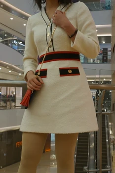 

Women Dress 2019 Autumn and Winter New V-neckline Decorative Long-sleeved Dress