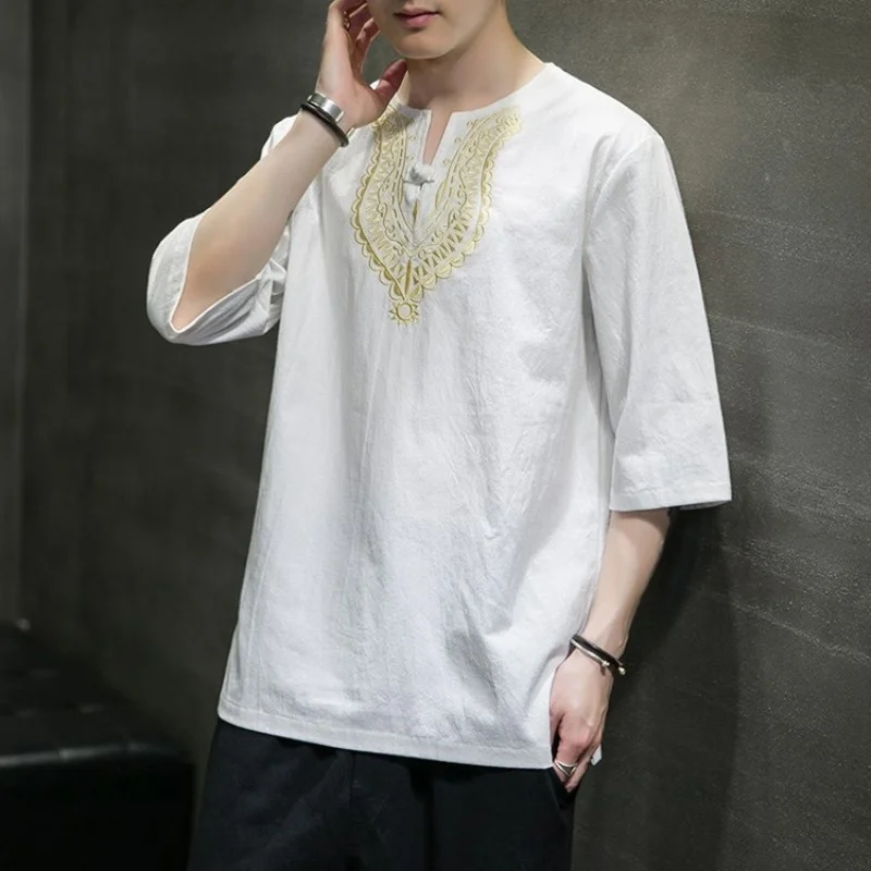 

Футболка мужская с вышивкой в китайском стиле, винтажный белый топ с V-образным вырезом и коротким рукавом, свободная рубашка для отдыха, приблизительно 5XL, на лето