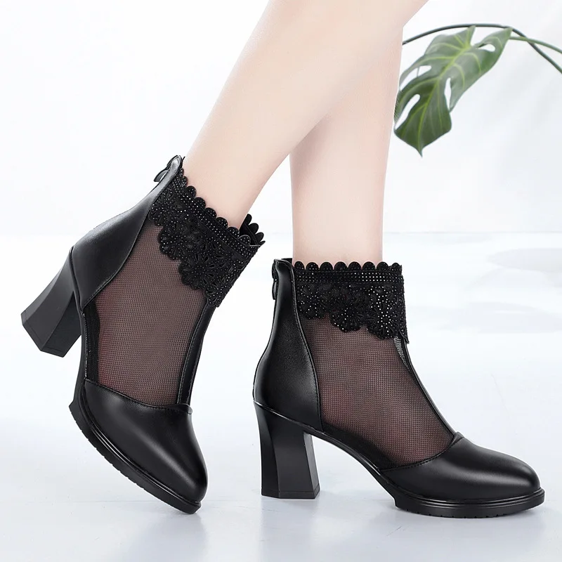 

Spring And Summer New Style Women's Tennis Boots Semi-high Heeled Chunky-Heel Short Boots Women's Hollow out Man-made Diamond Ga