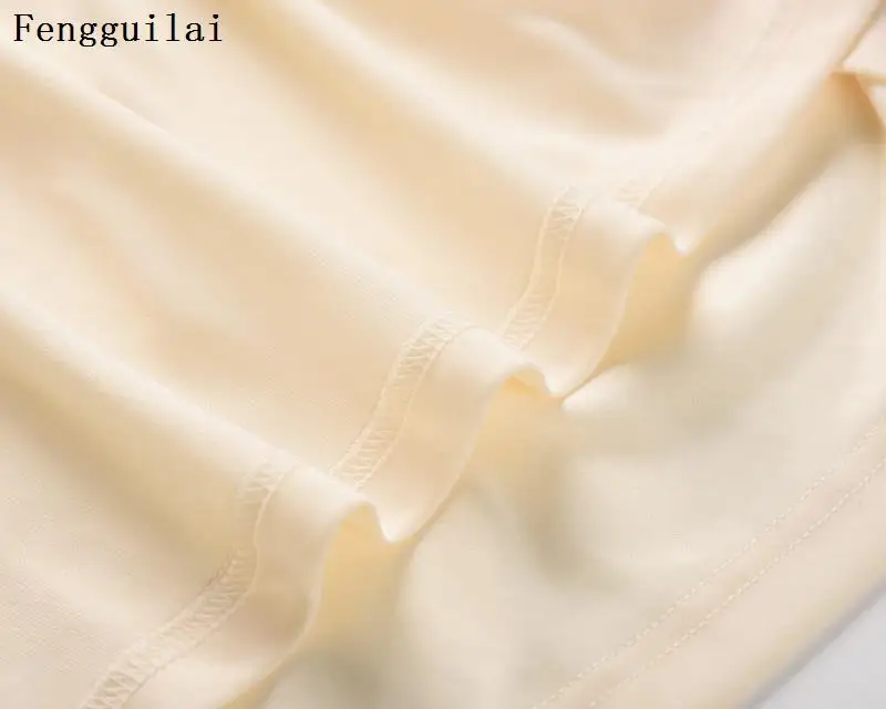 12961800500_778880422