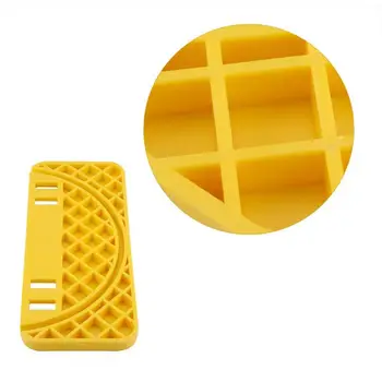 

ABS Honey Type Bee Keeper Flat Equipment Hive Scraper Tool Suitable for all types of frame and all standard honey bucket