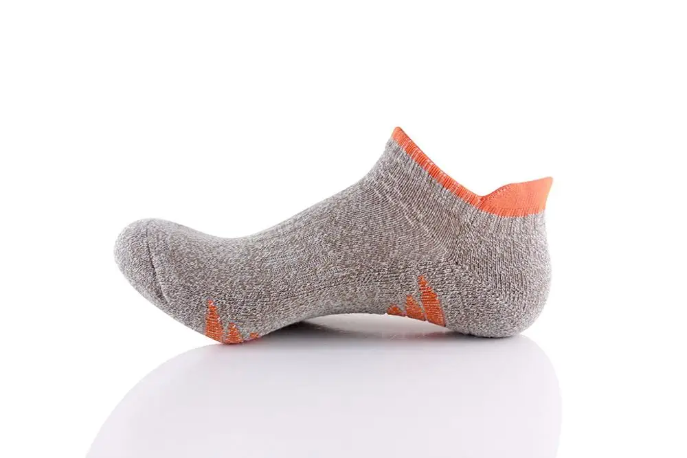 Мужские спортивные носки из махровой ткани на осень и зиму, модные однотонные повседневные компрессионные нескользящие носки до лодыжки - Цвет: Orange