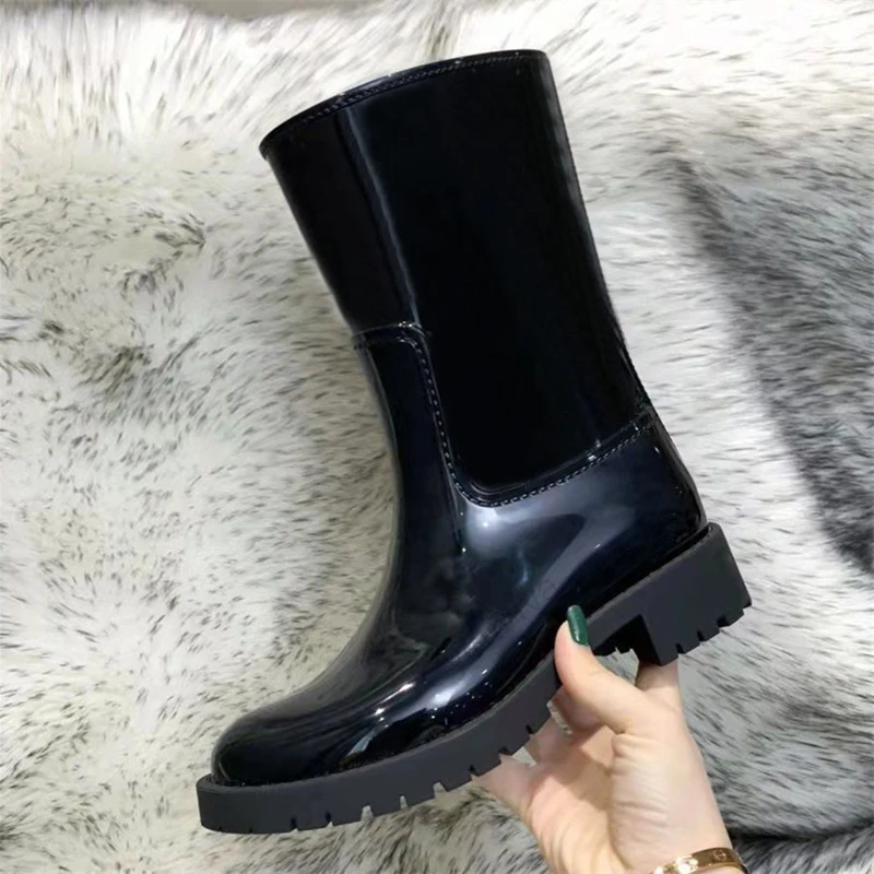 louis vuitton pink rain boots