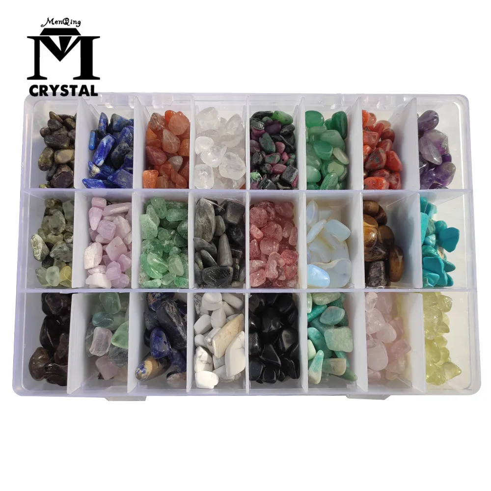 Двадцать четыре вида натуральных кристаллов и камней драгоценный камень
