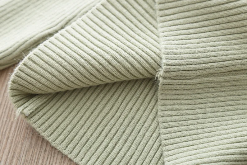 11854189607_938143651