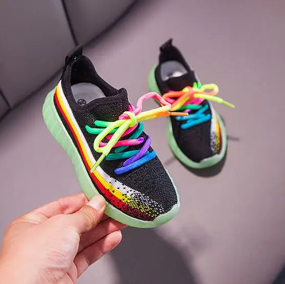 color 2 Новинка года; сезон осень; детская спортивная обувь с подсветкой на подошве для мальчиков и девочек; дышащая повседневная обувь из кокосовой ткани; размеры 14,5-22 - Цвет: color 2