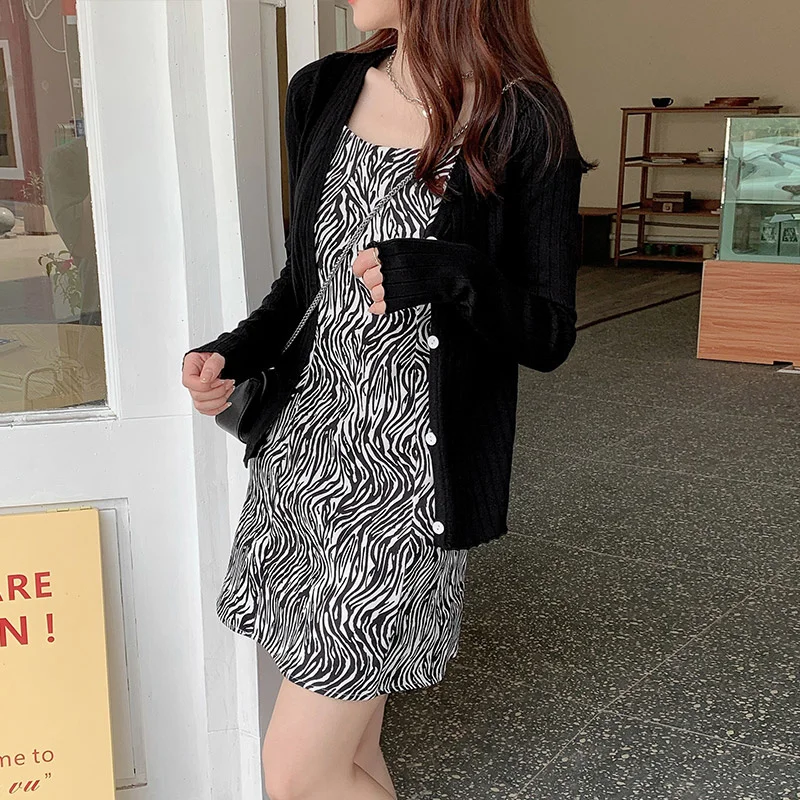 Осенняя Женская одежда французское черное платье соблазнительное на бретелях