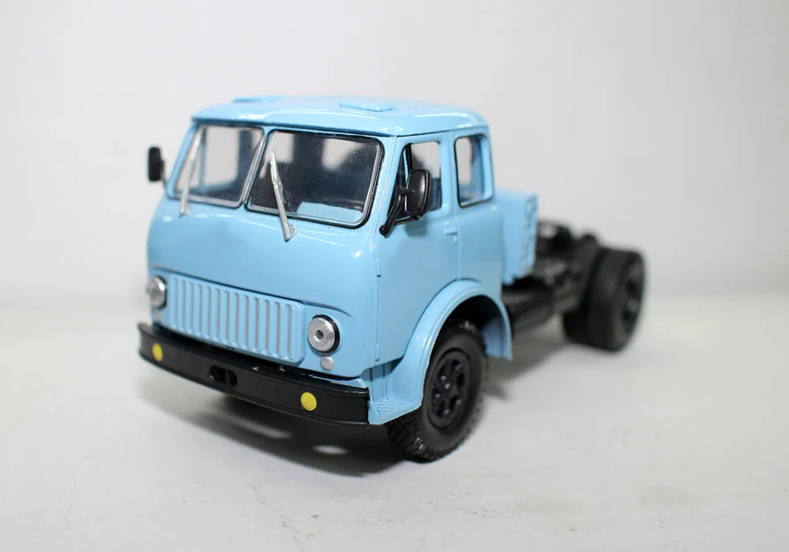 Z 504 Специальное предложение международная торговля 1:43 Россия бывший СССР М Z500 1980 классическая модель грузовика Коллекционная модель из сплава - Цвет: Z 504