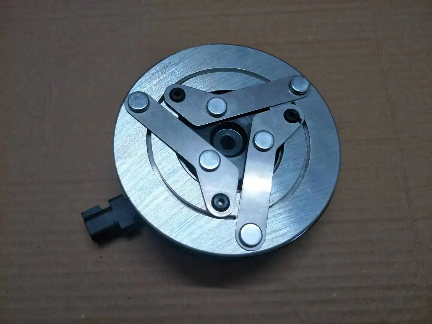 Муфты компрессора кондиционера для Volvo V40 T4 1785211 1852376 1852376 31291254 31369800