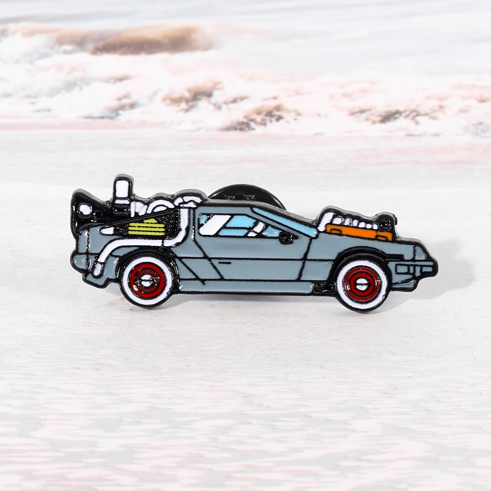 Назад в будущее Delorean спортивный автомобиль жесткие эмалированные булавки семья
