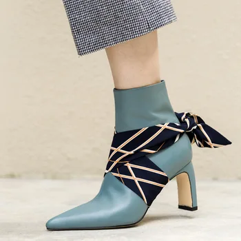 

Brand Ankle Bootie Fall 2020 Fashion Woman Boots Female Bootie Pointed Toe Genuine Leather Sapatos Feminino Zapatos Mujer Botti