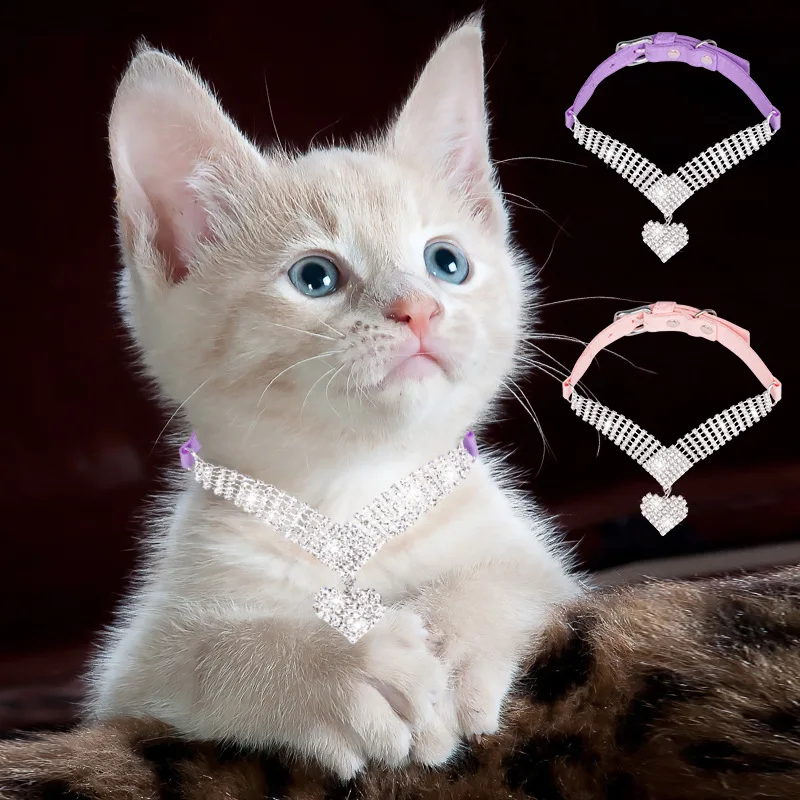 Soft Cat Collars Suede Personalized Shining Diamonds Adjustable Dogs Collar Leather Heartshaped