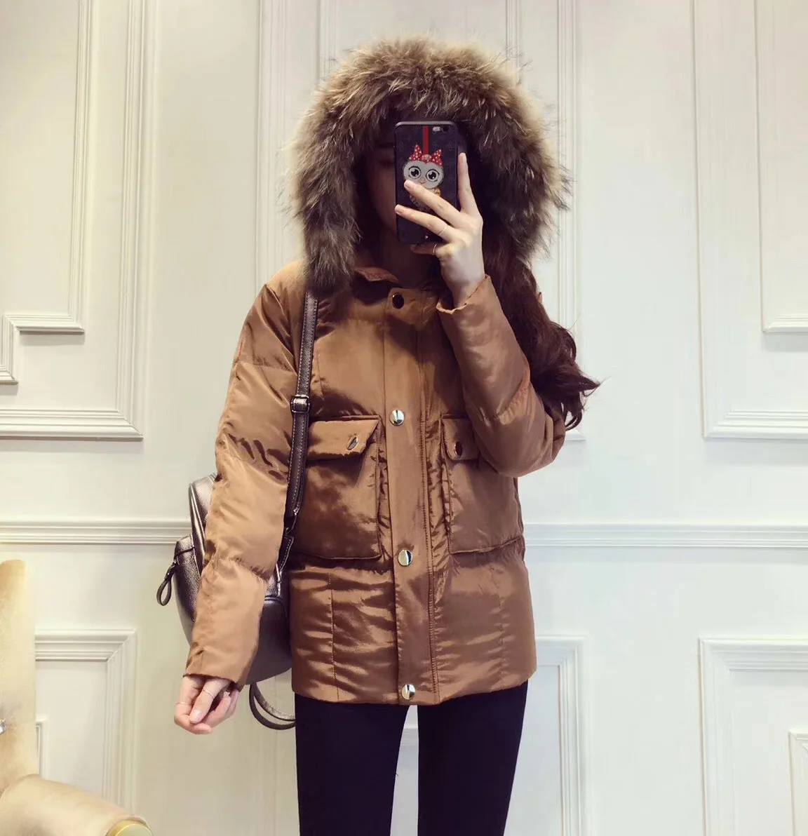 

2019 Autumn And Winter New Style Milan Fashion Catwalk Models High-End Genuine Fur Collar down Cotton Short Cotton Coat 8237