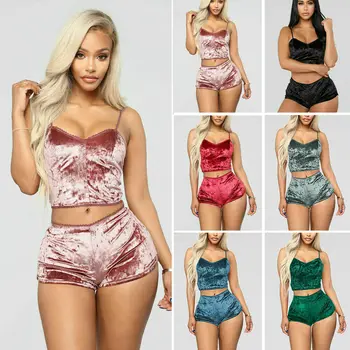 

2020 Fashion Women 2pcs Velvet Sleepwear Sexy Spaghetti Strap Velvet Shorts Pajama Set Ladies Sleepwear female Pajama Party Set