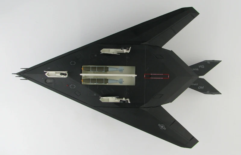 Fine 1: 72 F-117A stealth модель истребителя Косовской войны Коллекционная модель сплава