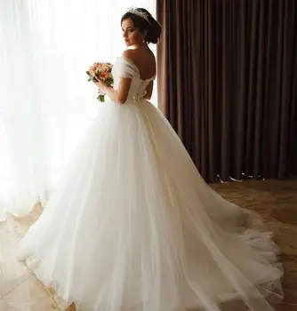 

Wedding Dress 2021 Sweetheart Ball Gown Off Shoulder Simple Tulle White Backless Bridal Gown Gorgeous Sweep Train For Women