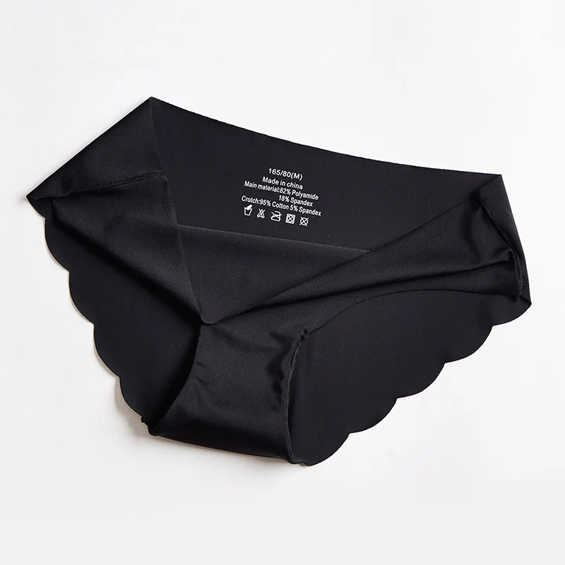 Черный Sexy Plus Size Ice Silk Briefs Seamless Women's Underwear Low Waist Briefs Crotch Cotton Panties Simple Underpants High Quality - Цвет: Черный