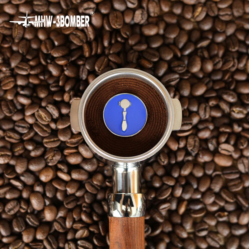 

Coffee Theme Series Espresso Accessories Barista Coffee Maker Brooch Mini Coffee Tamper Coffee Badge Gift for Friends Wholesale