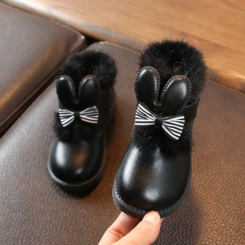 Зимние Детские сапожки с бантиком в виде кролика для девочек из искусственной кожи; теплые детские ботильоны; зимние сапоги для девочек; хлопковые сапоги принцессы; детская обувь - Цвет: black