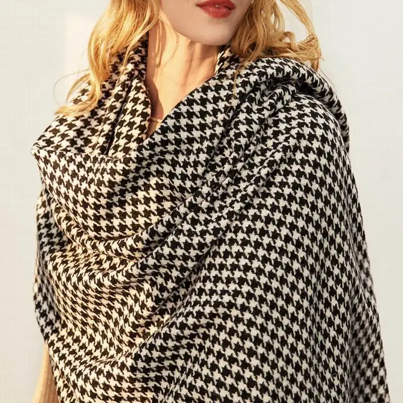 

Bogeda New 100%Wool Scarf Women Luxury Brand Winter Warm Big Houndstooth Scarfs Thick High Quality Natural Fabric Free Shipping