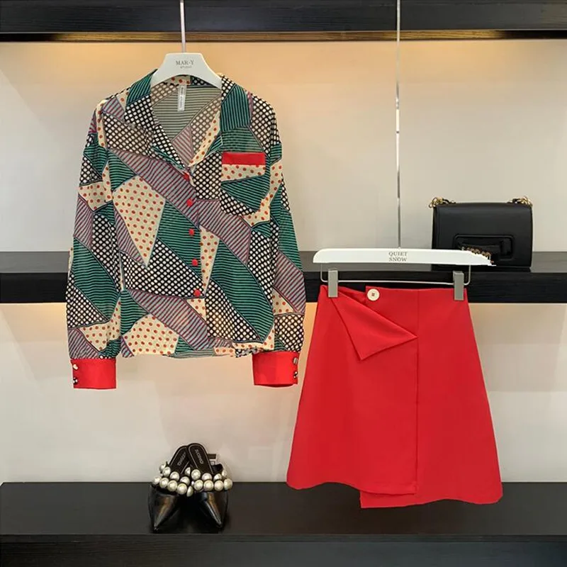 Ретро мода лацканы геометрический цвет Соответствующие с длинными рукавами Свободная шифоновая рубашка и стандартная юбка комплект из двух предметов для женщин