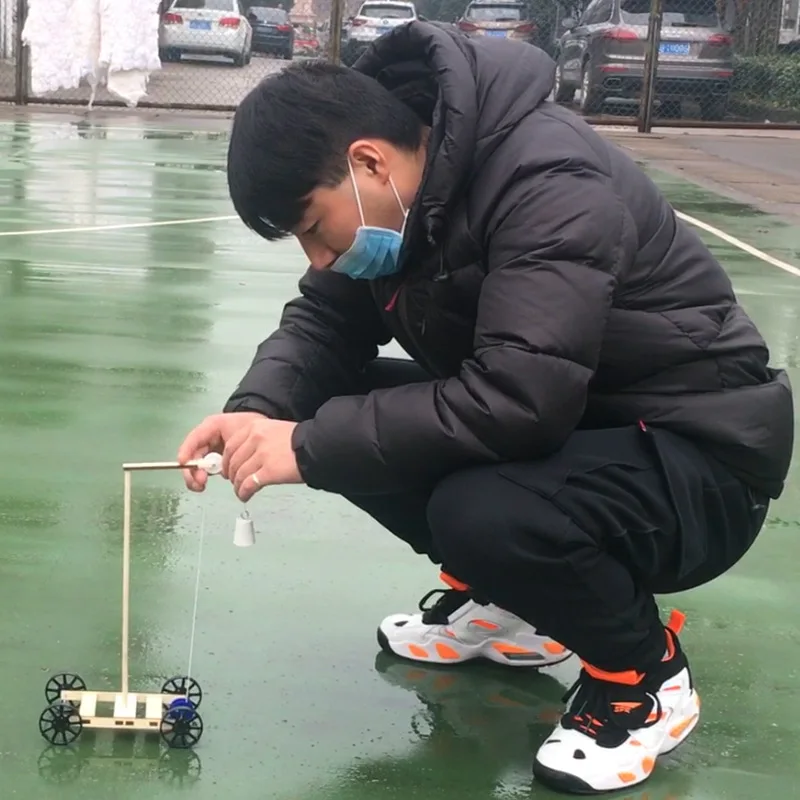 

Gravity Equipment for Making Car Science Experiment Small Car Science And Technology Small Gravity DIY Primary School Physical T