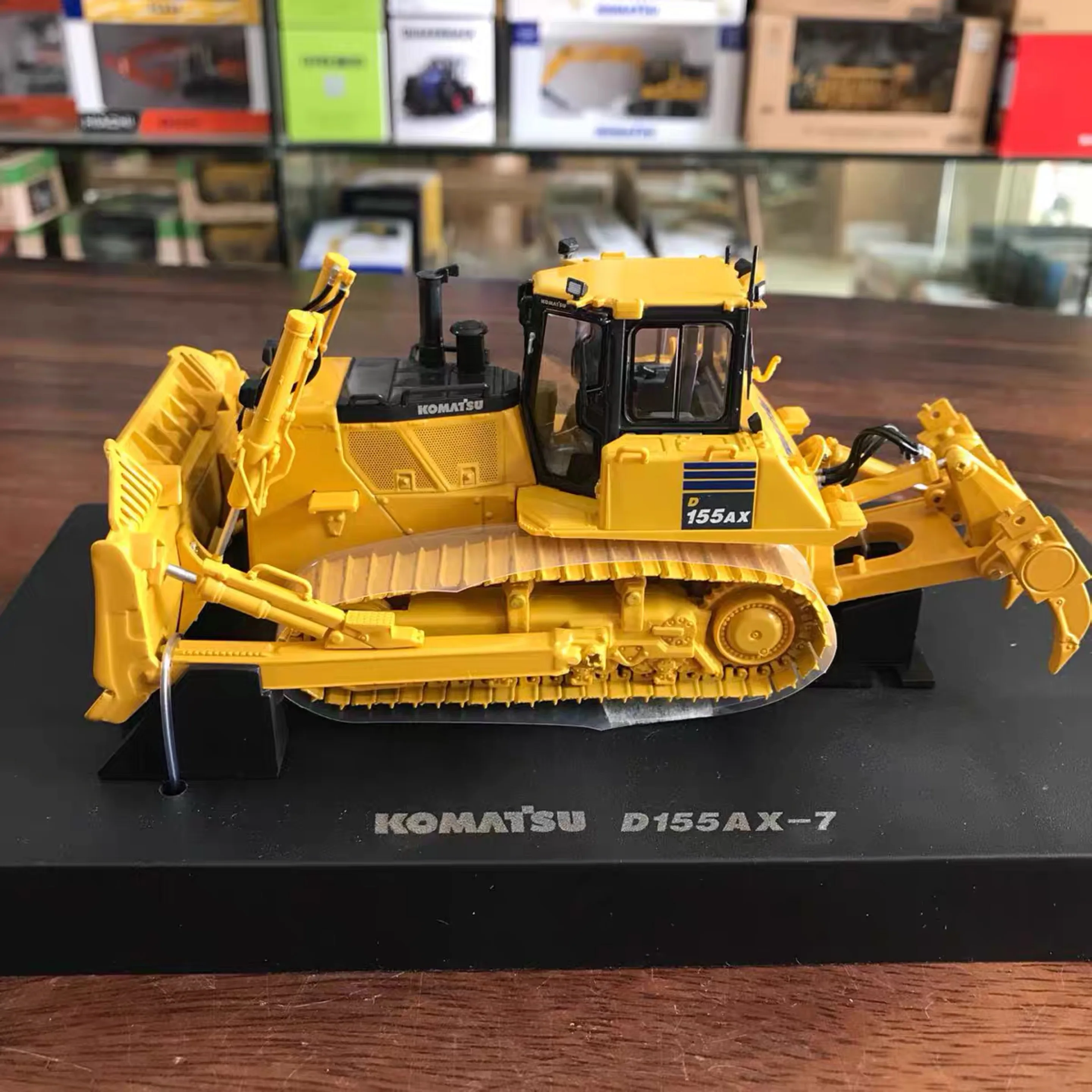 1/50 Komatsu D155AX 7 Сплав Имитация бульдозера модель из металла инженерно транспортное