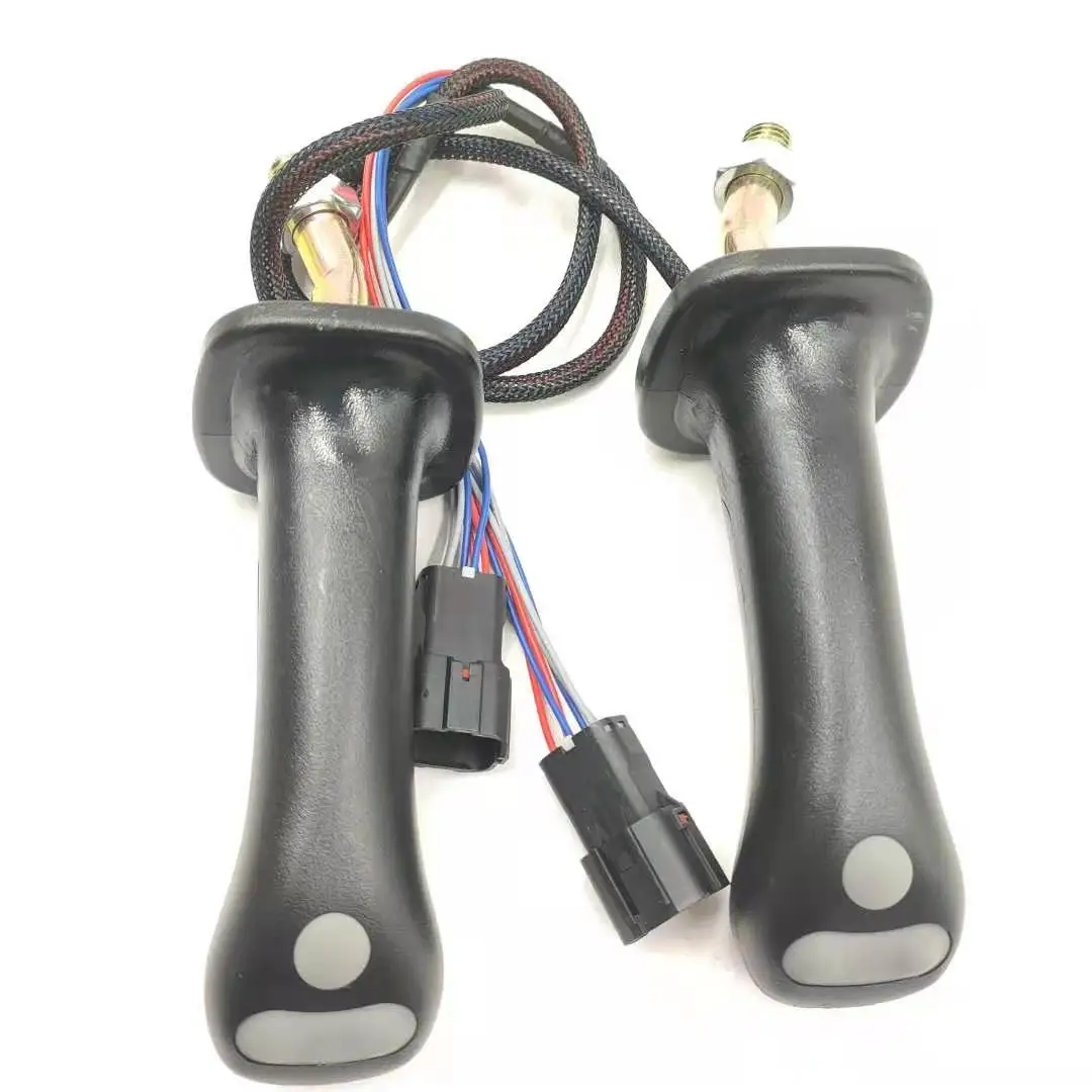 

Free shipping Operating lever handle rubber double button handle dustproof fittings excavator DOOSAN DH60/150/215/225-9 R60-9