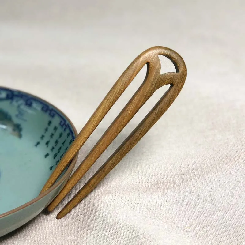 Oaoleer Women Hair Accessories Wood Hand Carved Stick Hair Combs Clips For Women Girls Vintage Elegant Ebony U Shaped Headwear