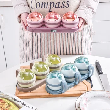 

Creative Kitchen Seasoning Box Gift Home Multi-function Set Seasoning Bottle Kitchen Seasoning Storage Tank Salt and Pepper