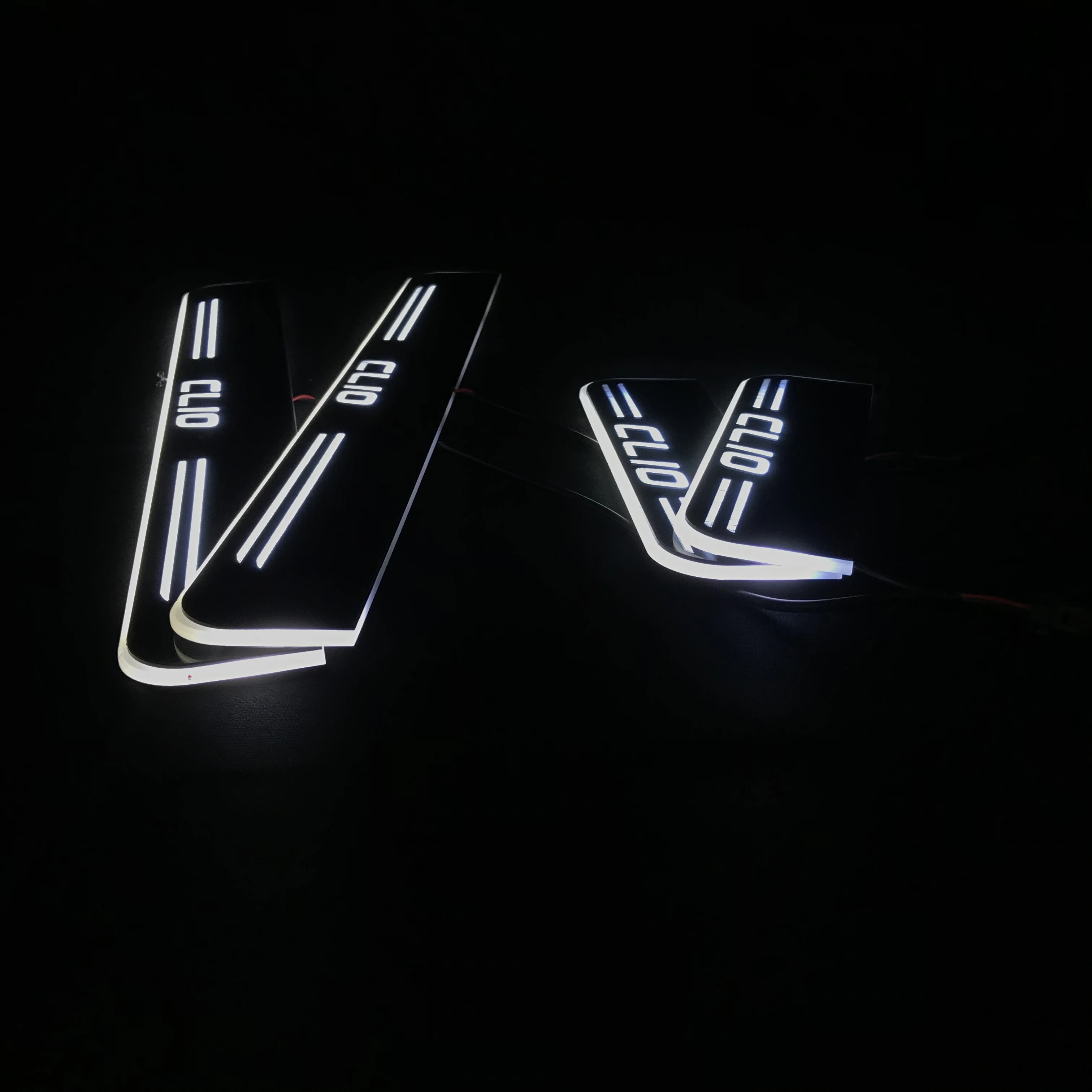 RQXR светодиодные движущиеся двери scuff для renault clio динамический порог пластина плоская подкладка наложения течет/неподвижный светильник, 4 шт
