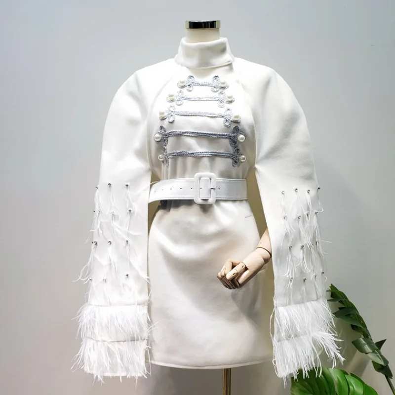 Getвесеннее Женское шерстяное пальто с бриллиантовыми перьями, лоскутный плащ, зимнее женское пальто, черный, белый цвет, имитация двух частей, необычный винтажный Топ