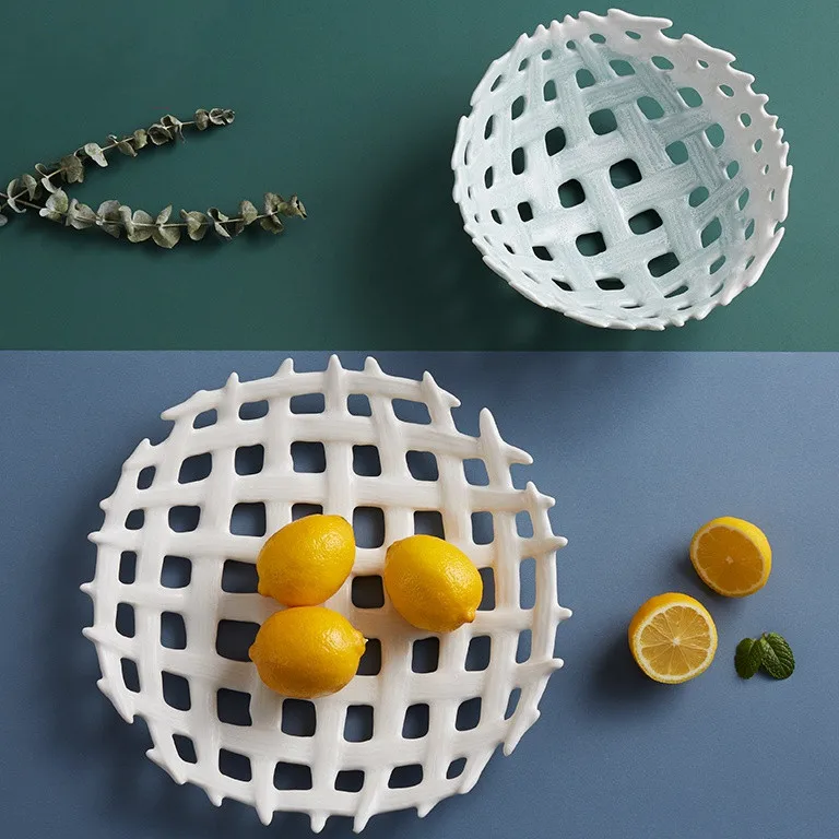 Ceramic Fruit Plate White Fruit Plate Living Room Round Storage Bowl Dried Fruit Snack Dish Household European Style Grid Bowl