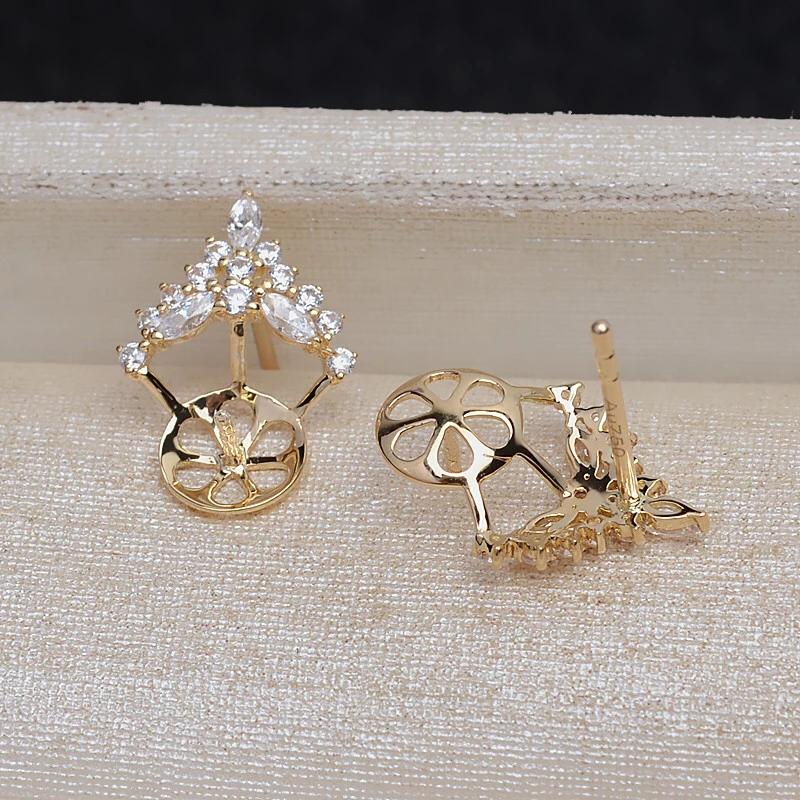 Рисунок 2 - Оригинальные золотые серьги в форме сердца AU 750 18K