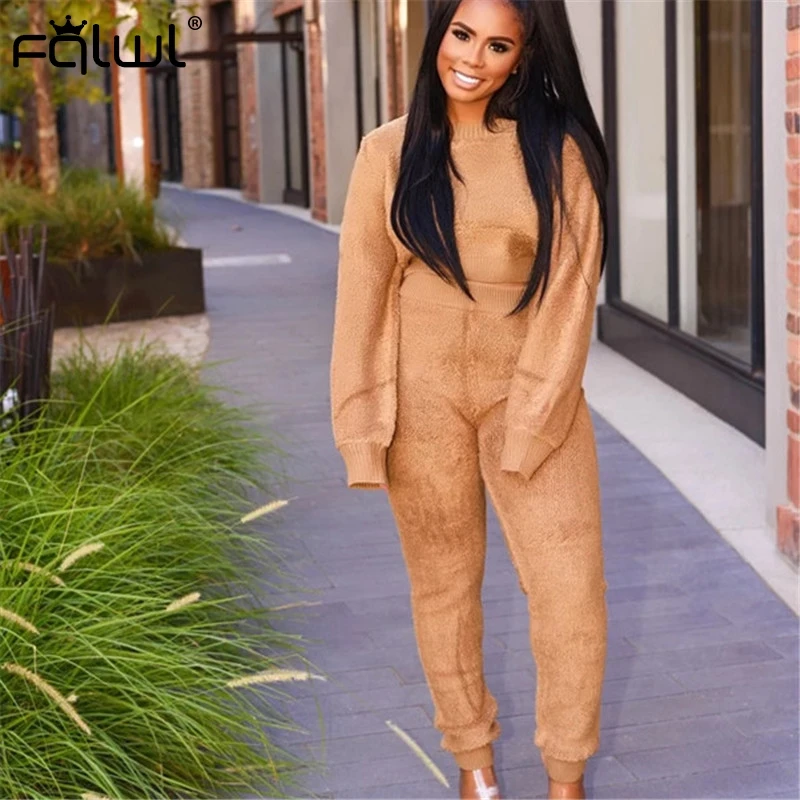

FQLWL Autumn Winter Two Piece Set Women Outfits Long Sleeve Sweatshirt Crop Top and Pants Female Ladies Tracksuit Matching Sets