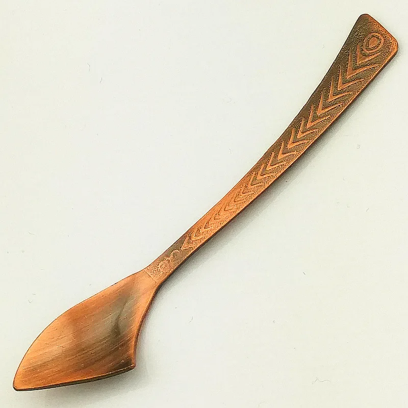 Creative tableware stainless steel Peacock tail bread butter spoon retro coffee antique spoon Grapefruit Honey Dessert Spoons - Цвет: red copper