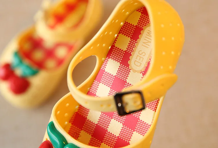 2972121538_888856304