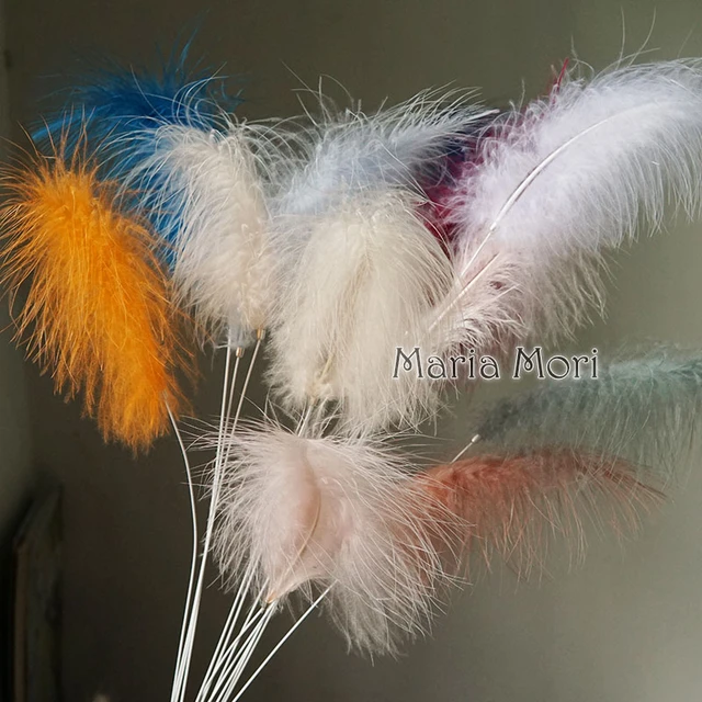 3 White Ostrich Feathers on Wire Stem - Quick Candles