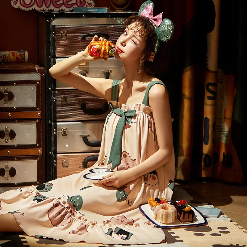 14463314388_351110859 (1)