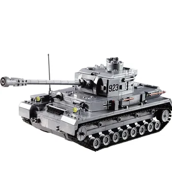

82010 1193pcs Large Panzer IV Tank Building Block DIY Bricks Set Educational Toy For Children Compatible Lepining City Tank